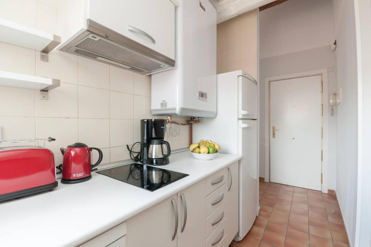 Cozy One-Bedroom Penthhouse La Latina Madrid Dış mekan fotoğraf